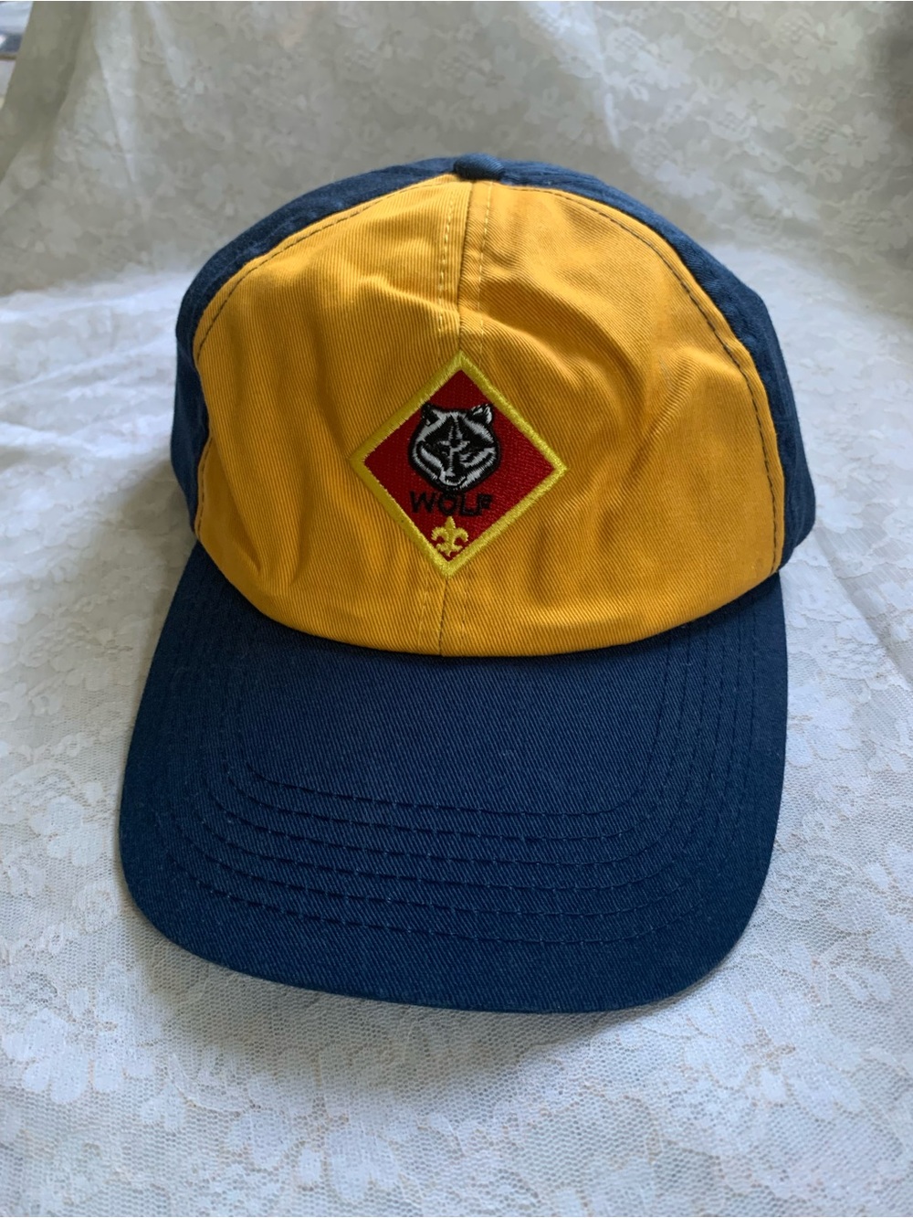 Older Style Wolf Cub Scout  Baseball Uniform Hat Cap BSA Small/Medium Yellow Bl